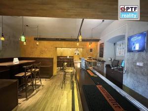 Pronájem restaurace, Plzeň - Jižní Předměstí, Americká, 102 m2