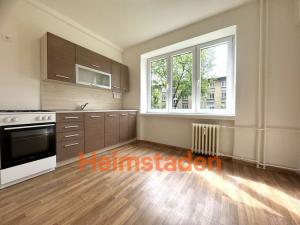 Pronájem bytu 2+1, Karviná - Nové Město, Závodní, 56 m2