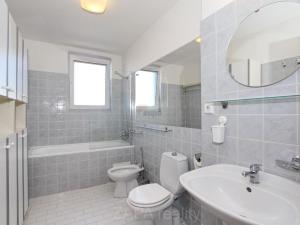 Prodej rodinného domu, Praha - Krč, Perlitová, 205 m2