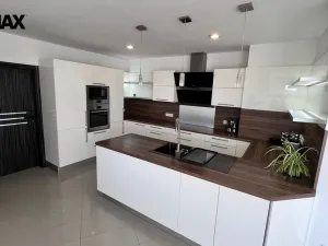 Prodej bytu 4+kk, Pelhřimov, Dolnokubínská, 119 m2