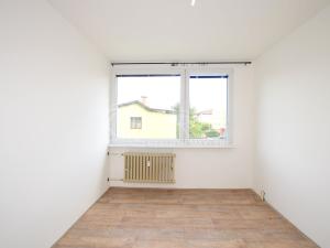 Prodej bytu 3+1, Praha - Horní Počernice, Chodovická, 54 m2