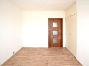 Prodej bytu 3+1, Praha - Horní Počernice, Chodovická, 54 m2