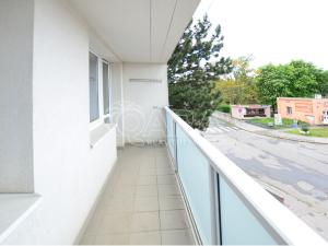 Prodej bytu 3+1, Praha - Horní Počernice, Chodovická, 54 m2