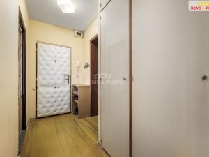 Pronájem bytu 3+1, Praha - Kobylisy, Bojasova, 65 m2