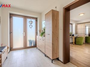 Prodej rodinného domu, Oponešice, 280 m2