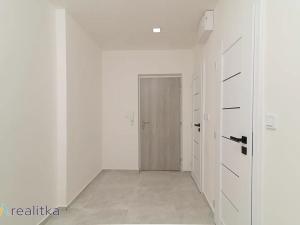 Prodej bytu 3+1, Karviná, Haškova, 55 m2