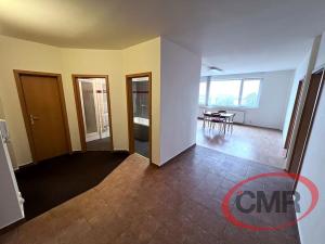Pronájem bytu 3+1, Praha - Kobylisy, Čimická, 108 m2