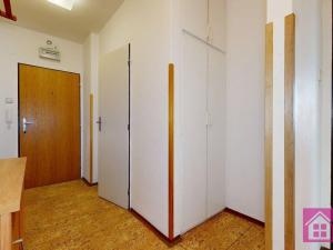 Pronájem bytu 1+kk, Břeclav - Poštorná, Nádražní, 32 m2
