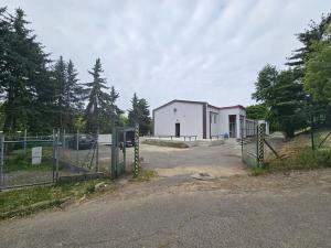 Pronájem obchodního prostoru, Praha - Krč, Za obecním úřadem, 308 m2