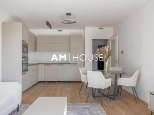 Pronájem bytu 3+kk, Praha, Ramonova, 83 m2
