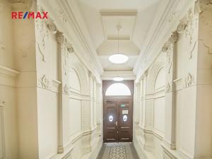 Prodej bytu 3+kk, Praha - Smíchov, Zborovská, 70 m2