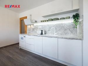 Prodej bytu 2+kk, Abertamy, Vítězná, 46 m2