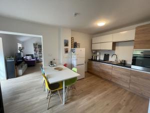 Prodej bytu 3+kk, Pletený Újezd, 9. května, 62 m2
