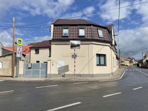 Prodej bytu 3+kk, Pletený Újezd, 9. května, 62 m2