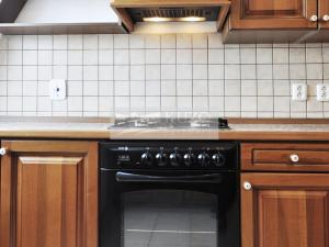 Pronájem bytu 2+kk, Praha, Ladova, 93 m2