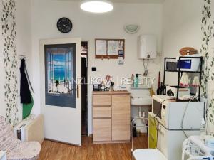 Pronájem obchodního prostoru, České Budějovice - České Budějovice 3, J. Š. Baara, 15 m2