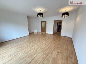 Pronájem rodinného domu, Praha - Vinoř, Na rampách, 120 m2