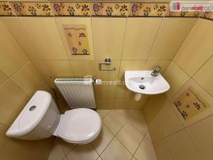Pronájem rodinného domu, Praha - Vinoř, Na rampách, 120 m2
