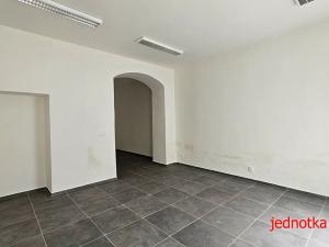Pronájem obchodního prostoru, Brno, Hybešova, 131 m2