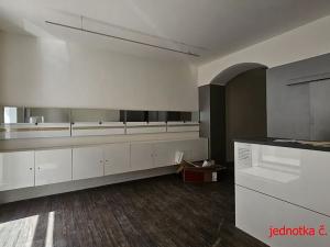 Pronájem obchodního prostoru, Brno, Hybešova, 131 m2