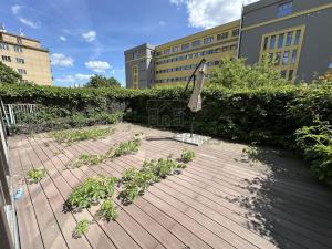 Prodej bytu 3+kk, Praha - Žižkov, Ke kapslovně, 93 m2