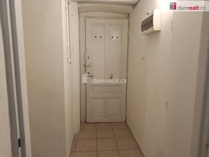 Pronájem bytu 1+kk, Praha - Bubeneč, Jana Zajíce, 34 m2