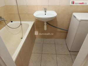 Pronájem bytu 1+kk, Praha - Bubeneč, Jana Zajíce, 34 m2