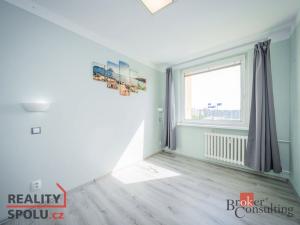 Prodej bytu 3+1, Praha - Černý Most, Vybíralova, 74 m2