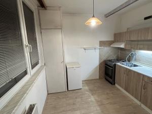 Pronájem bytu 1+1, Třebíč, Benešova, 32 m2