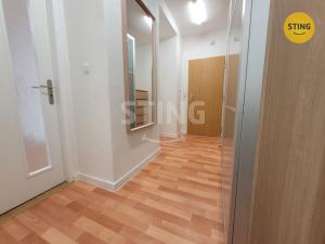 Pronájem bytu 1+1, Ostrava, Čs. exilu, 39 m2