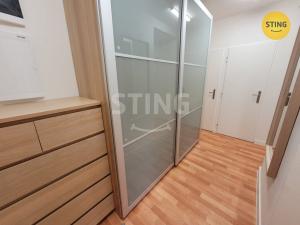 Pronájem bytu 1+1, Ostrava, Čs. exilu, 39 m2
