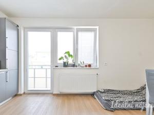 Pronájem bytu 2+kk, Brno - Židenice, Slatinská, 42 m2