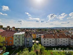 Pronájem bytu 2+kk, Brno - Židenice, Slatinská, 42 m2