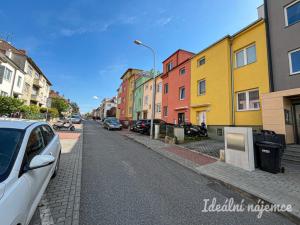 Pronájem bytu 2+kk, Brno - Židenice, Slatinská, 42 m2
