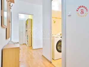 Prodej bytu 2+1, Velké Opatovice, nám. Míru, 63 m2