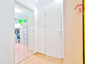 Prodej bytu 2+1, Velké Opatovice, nám. Míru, 63 m2