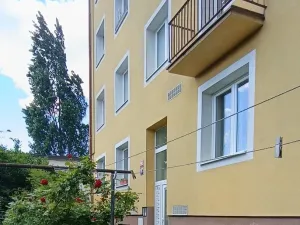 Pronájem bytu 2+1, Praha - Záběhlice, Jabloňová, 43 m2