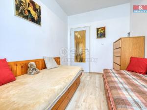 Prodej bytu 4+1, Klatovy - Klatovy III, Zahradní, 80 m2