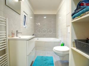 Prodej obchodního prostoru, Ostrava - Muglinov, Bohumínská, 142 m2
