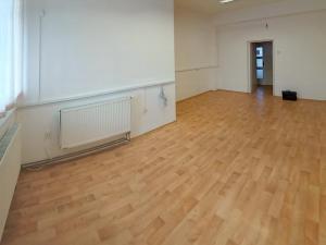 Pronájem skladu, Zdice, 750 m2