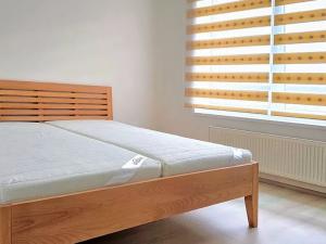 Pronájem bytu 2+kk, Praha - Stodůlky, Toufarova, 63 m2