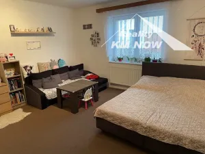 Pronájem bytu 2+1, Kroměříž, Dolnozahradská, 68 m2