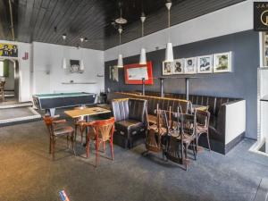 Pronájem restaurace, Slaný, Štechova, 100 m2