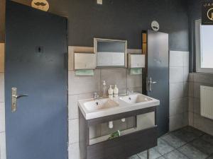 Pronájem restaurace, Slaný, Štechova, 100 m2