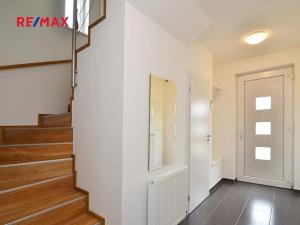 Prodej rodinného domu, Praha - Řeporyje, Od školy, 137 m2