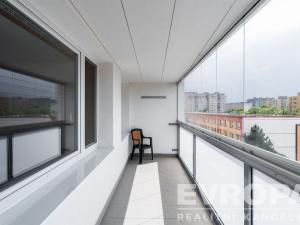 Prodej bytu 3+1, Praha - Bohnice, Zelenohorská, 65 m2