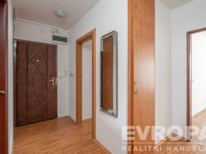 Prodej bytu 3+1, Praha - Bohnice, Zelenohorská, 65 m2