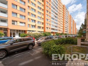 Prodej bytu 3+1, Praha - Bohnice, Zelenohorská, 65 m2