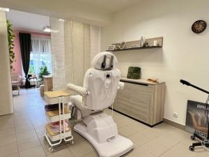 Pronájem komerční nemovitosti, Mnichovice, Masarykovo náměstí, 50 m2