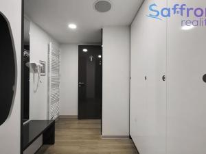 Prodej obchodního prostoru, Plzeň, Veleslavínova, 3508 m2